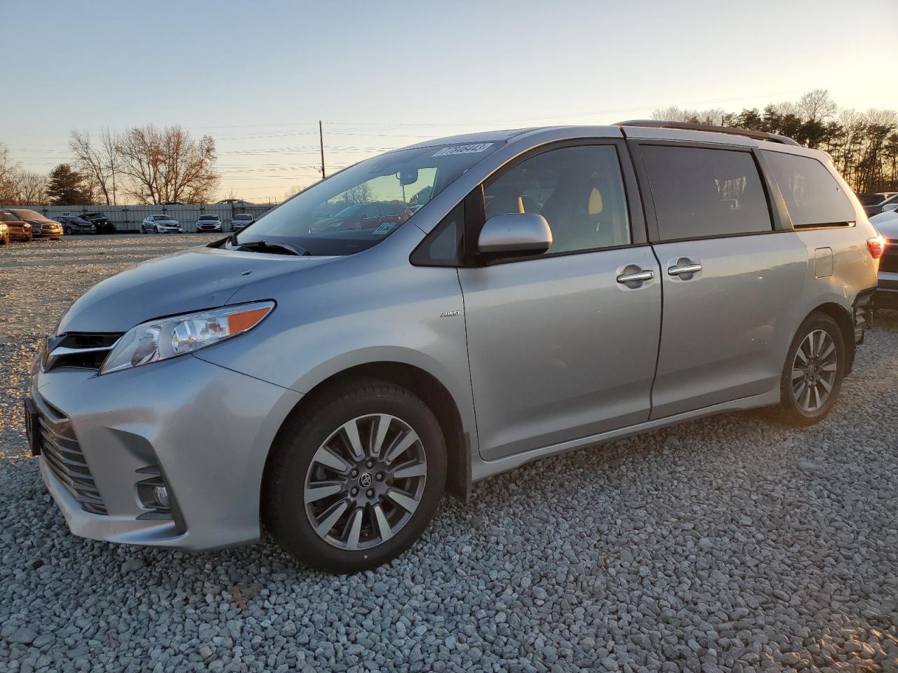 Toyota Sienna 2020