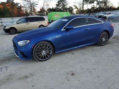 Mercedes-Benz E-Class 2022