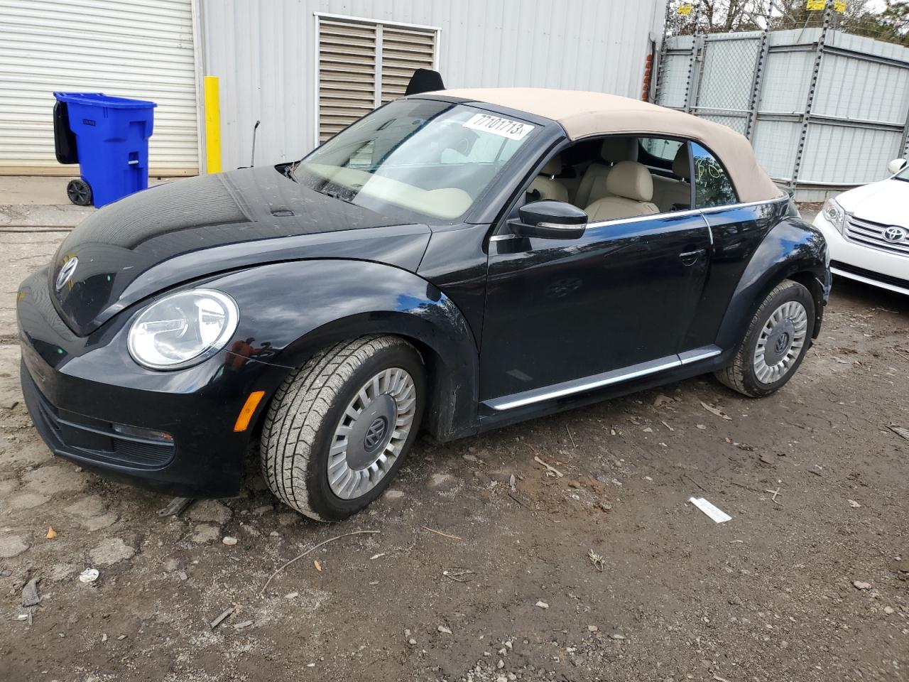 Volkswagen Beetle 2013