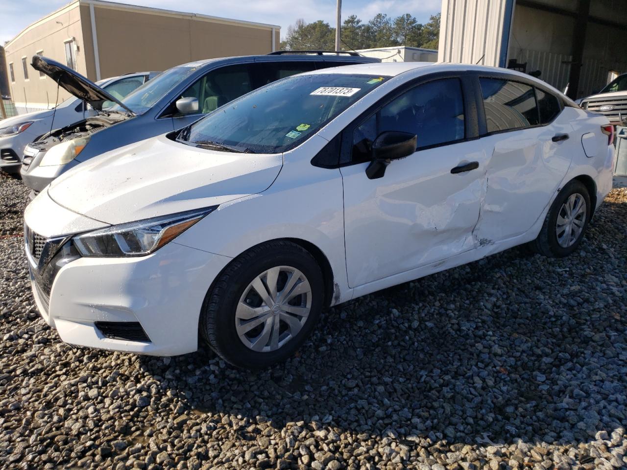 Nissan Versa 2020