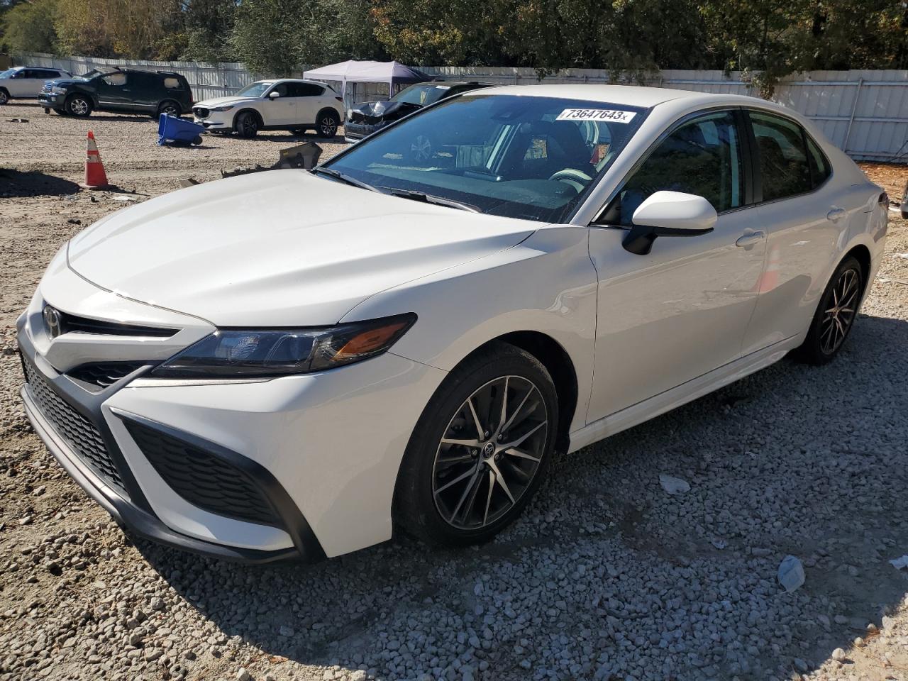 Toyota Camry 2021