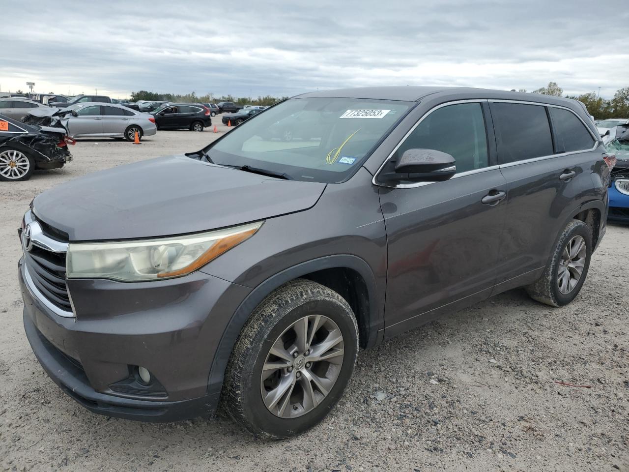 Toyota Highlander 2015