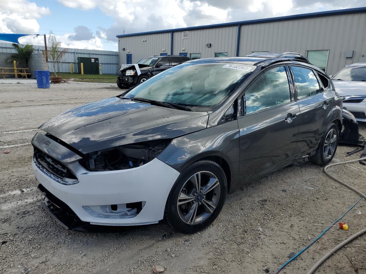Ford Focus 2016