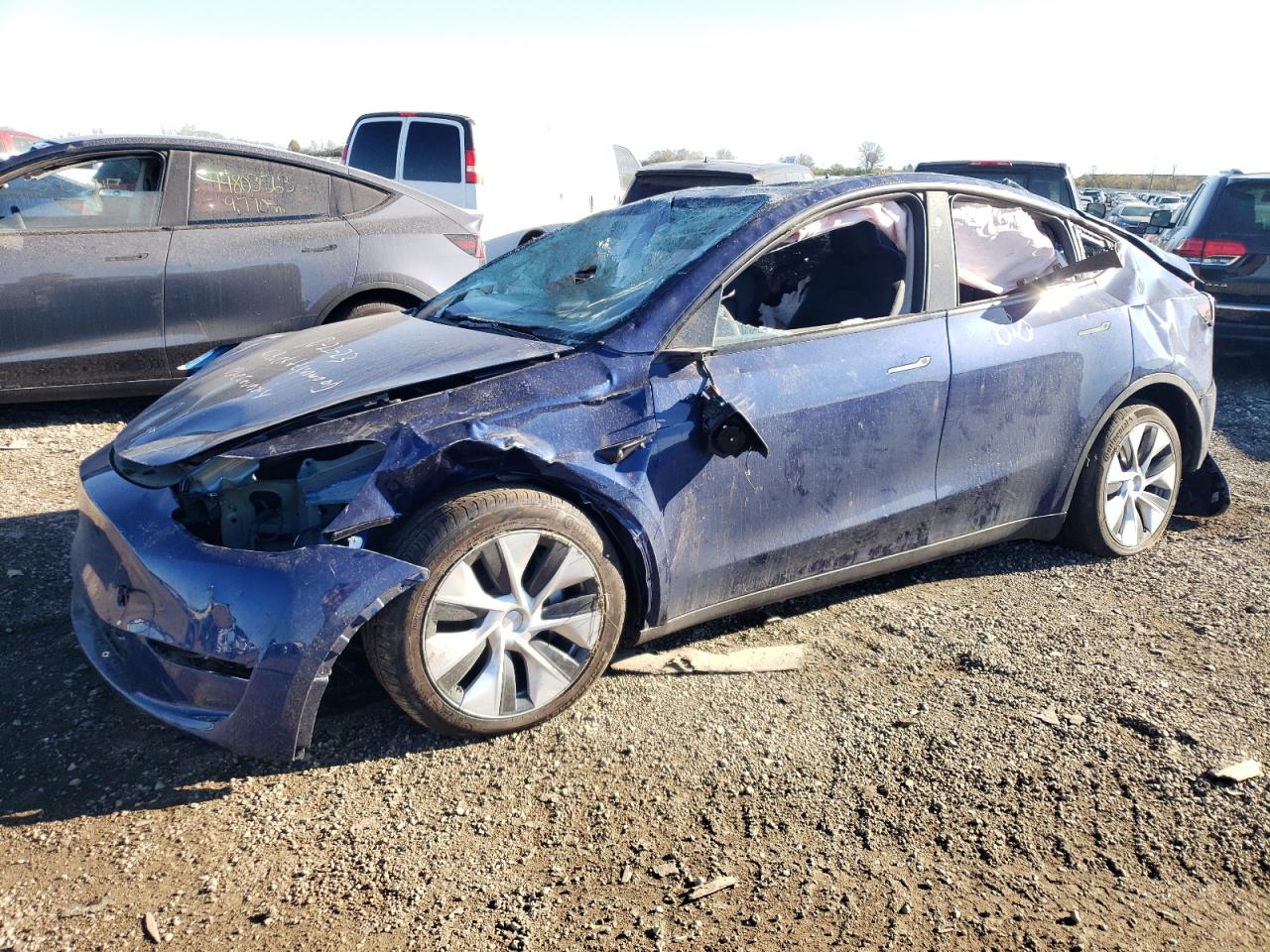 Tesla Model y 2023