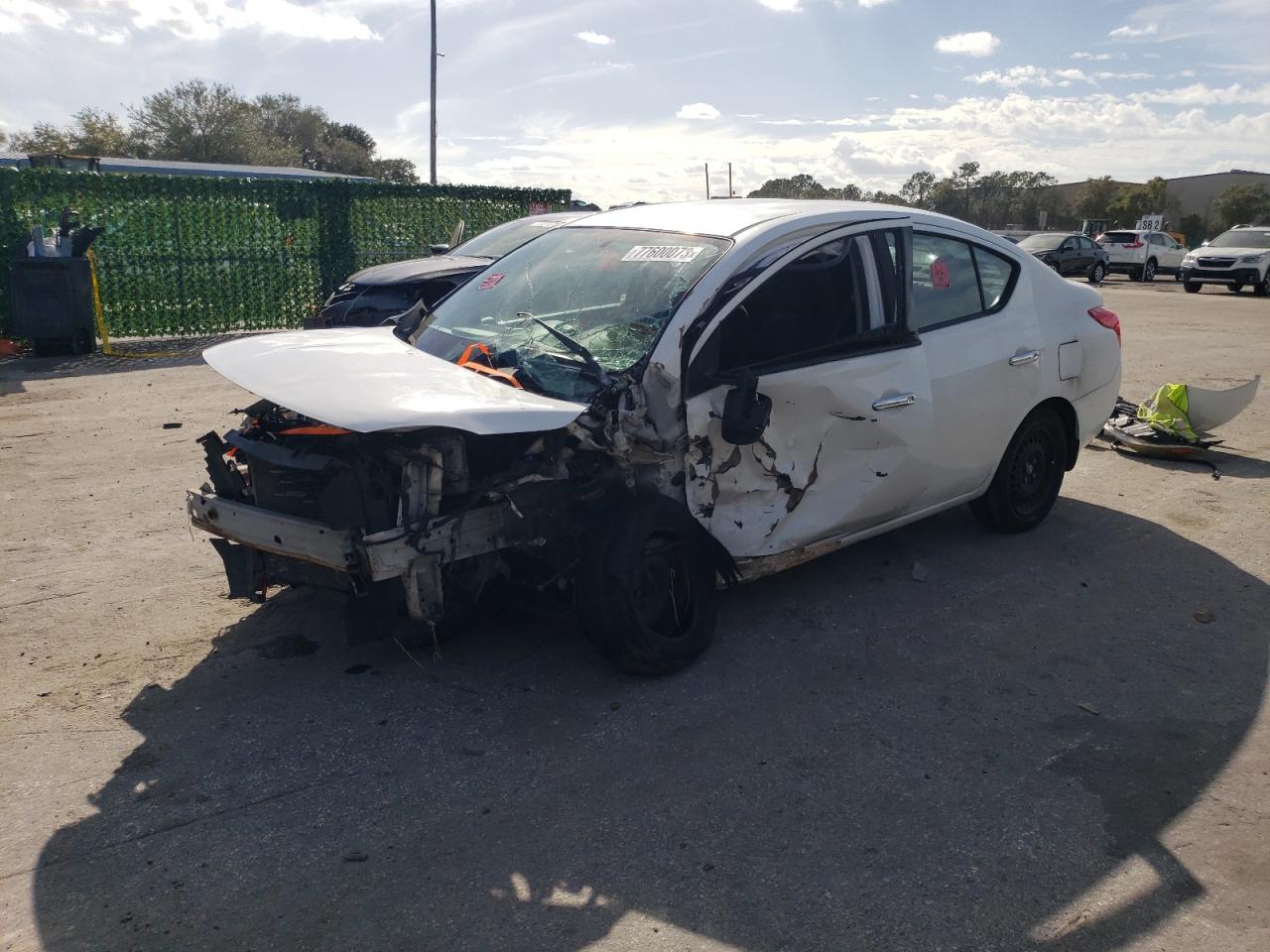 Nissan Versa 2012