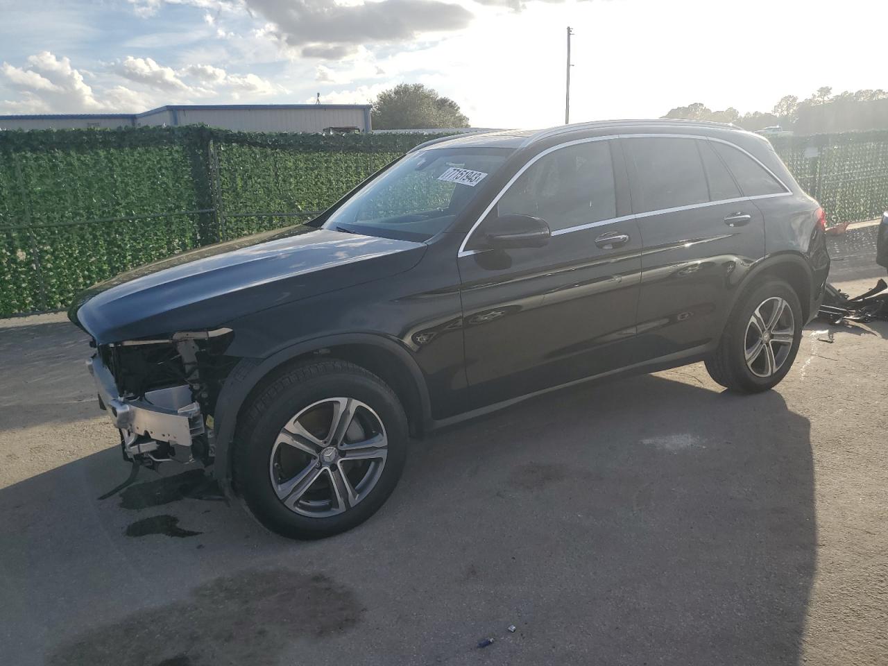 Mercedes-benz Glc-class 2016