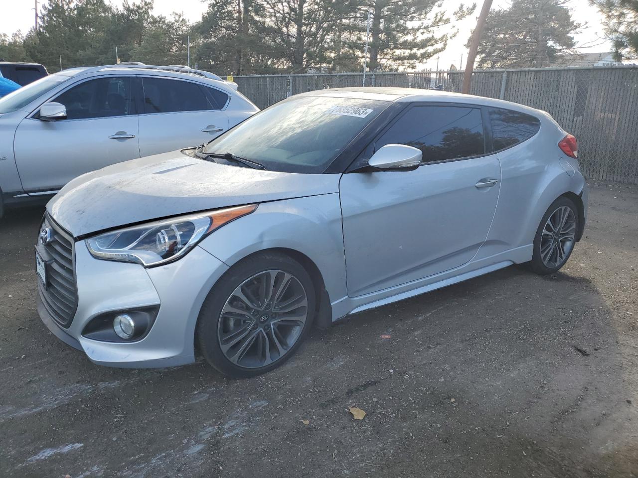 HYUNDAI VELOSTER 2016