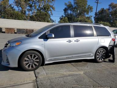 Toyota Sienna 2020