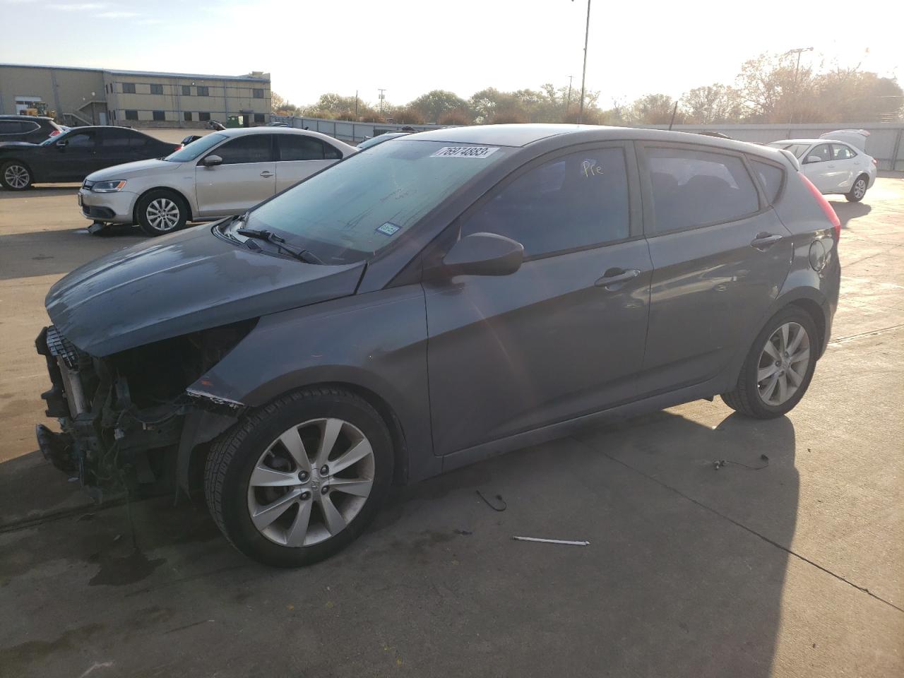 Hyundai Accent 2012