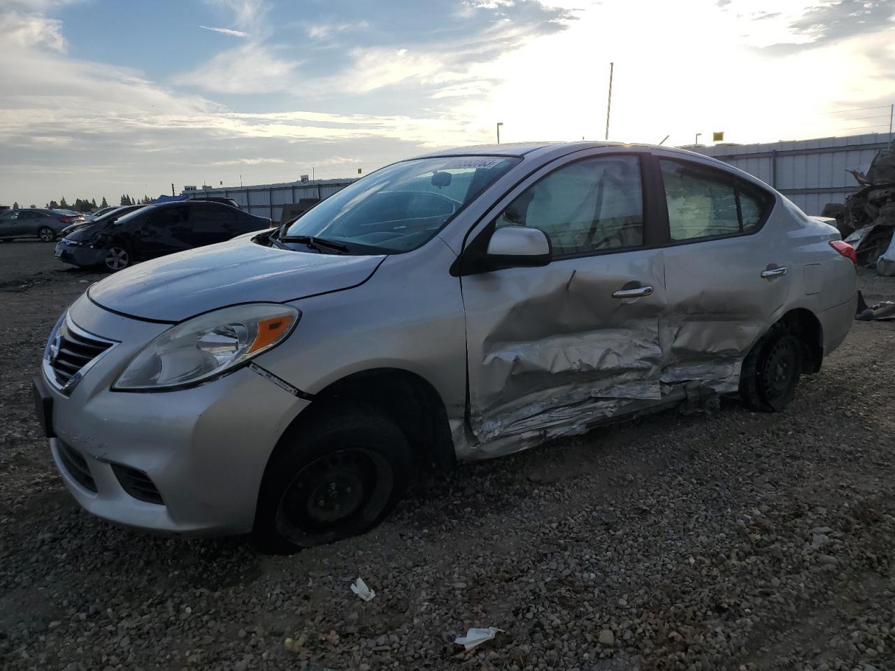 Nissan Versa 2013