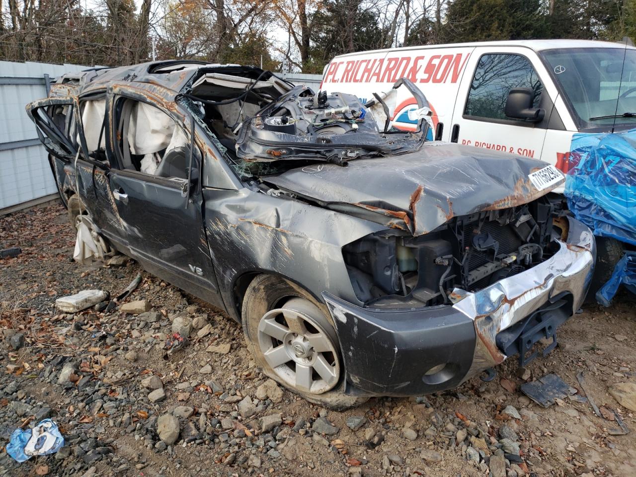 Nissan Armada 2006