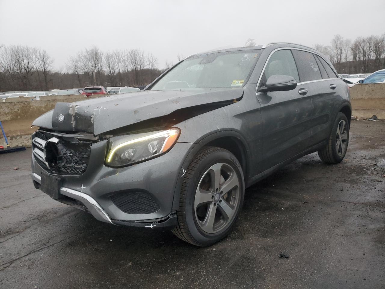 Mercedes-benz Glc-class 2016