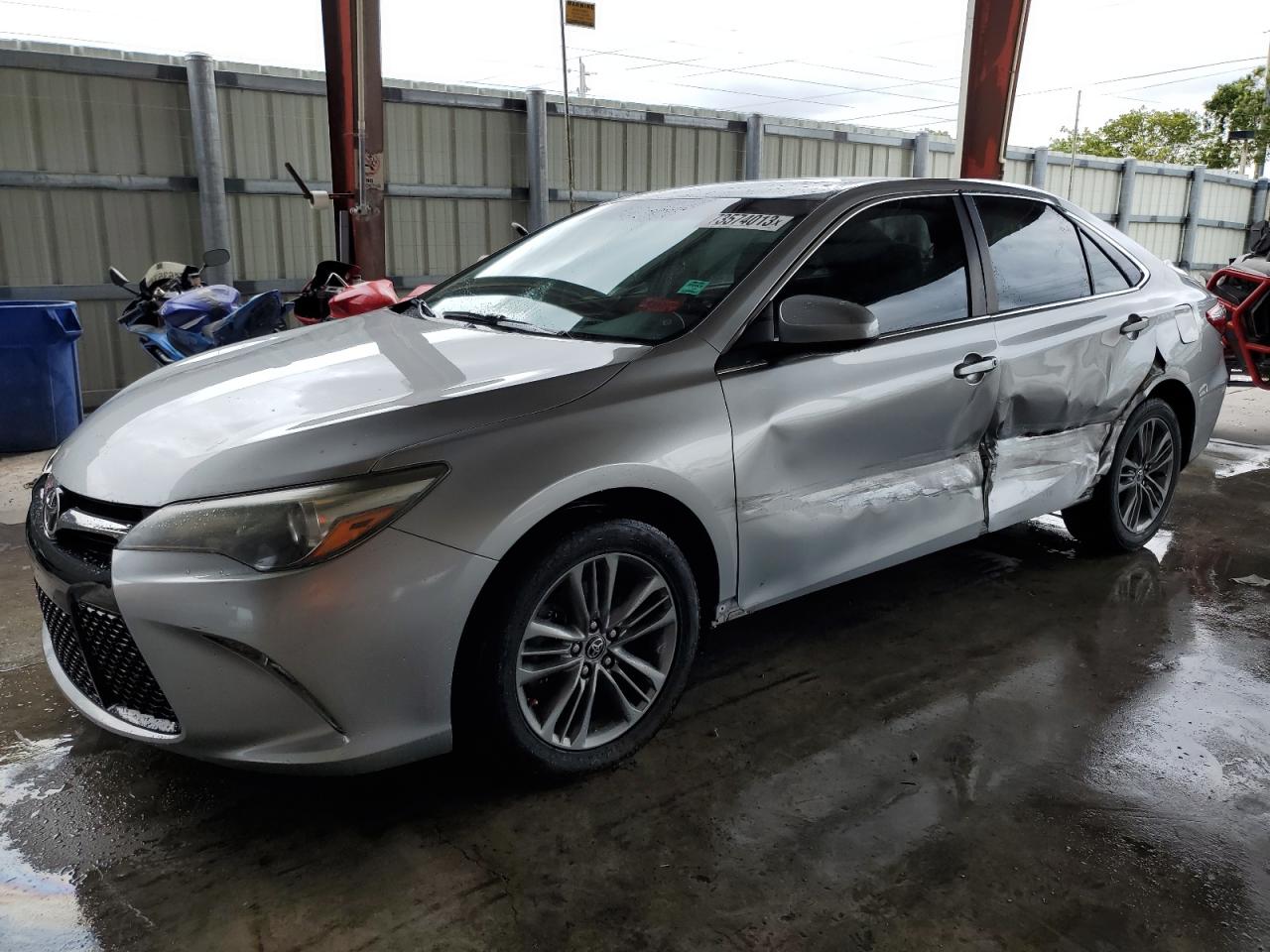 Toyota Camry 2017