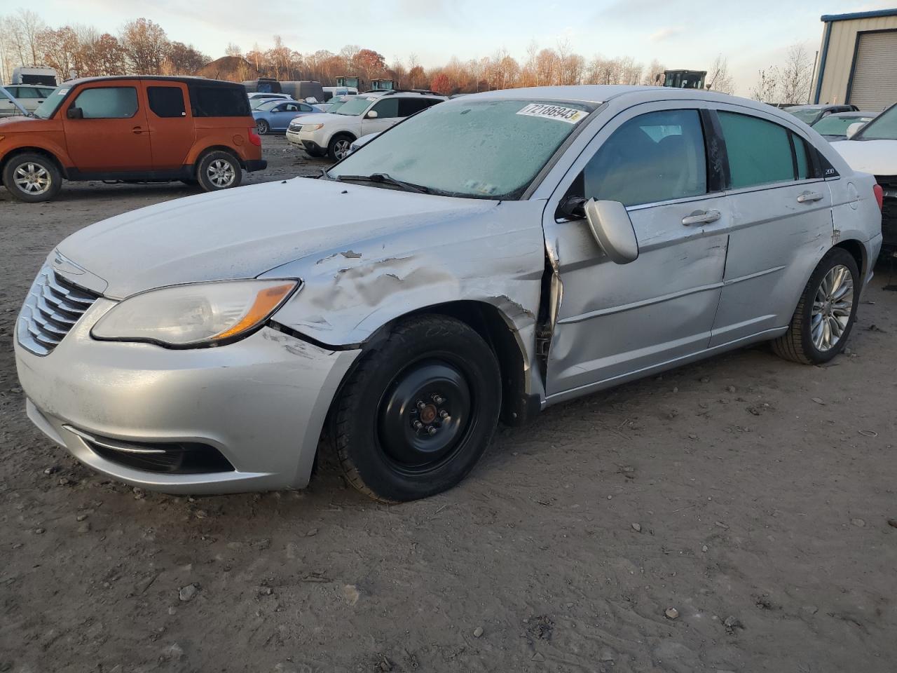 CHRYSLER 200 2011