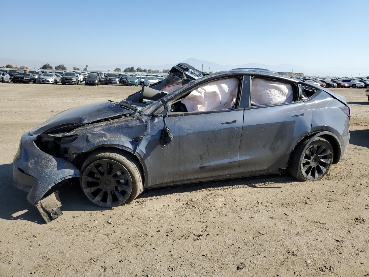 Tesla Model y 2023