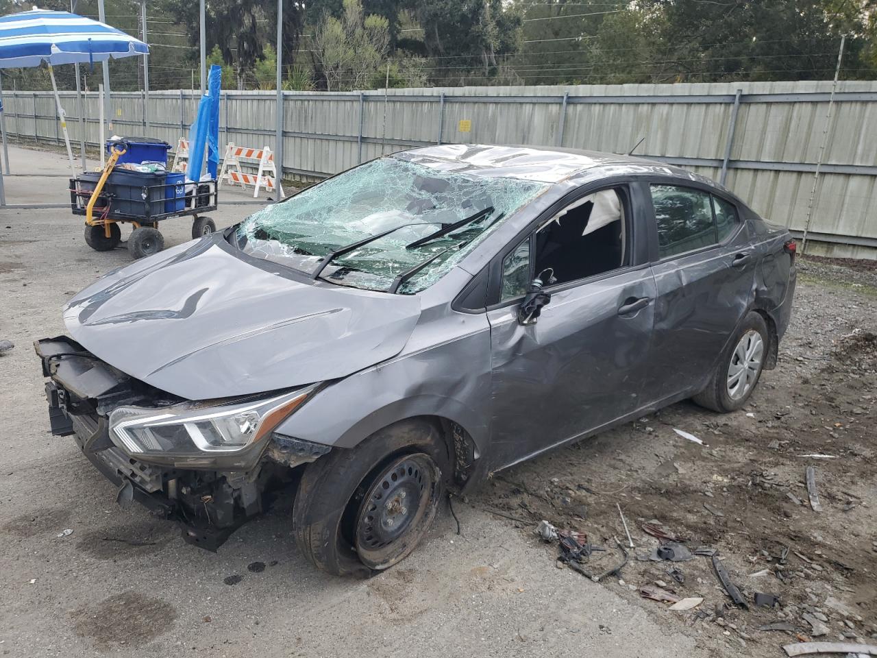 Nissan Versa 2021