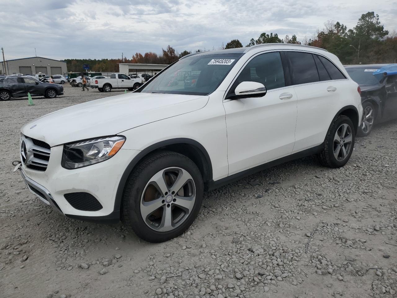 Mercedes-benz Glc-class 2017