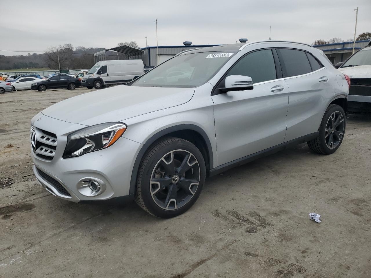 Mercedes-benz Gla-class 2019