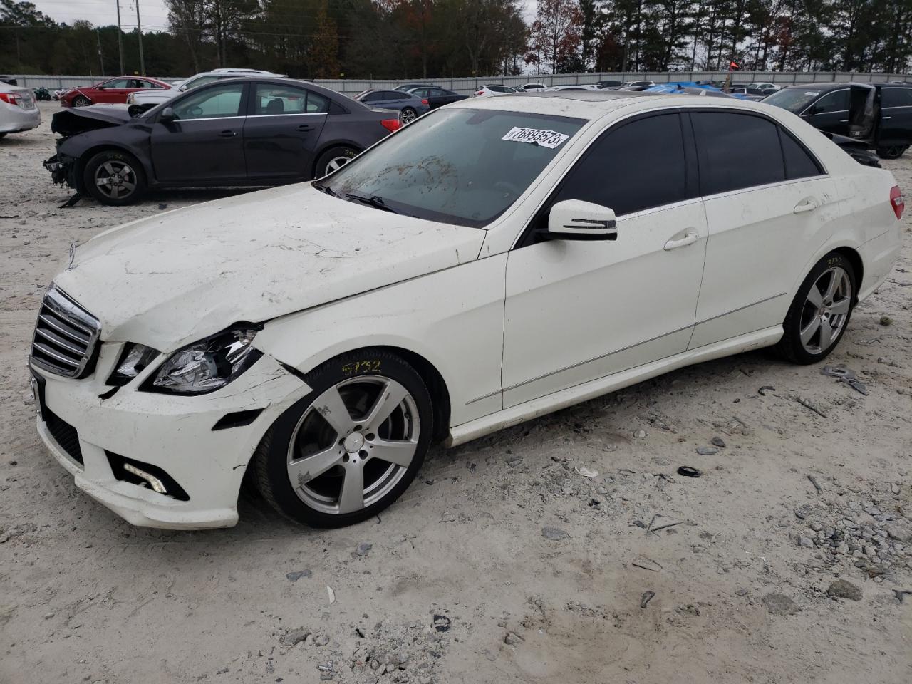 Mercedes-benz E-class 2011