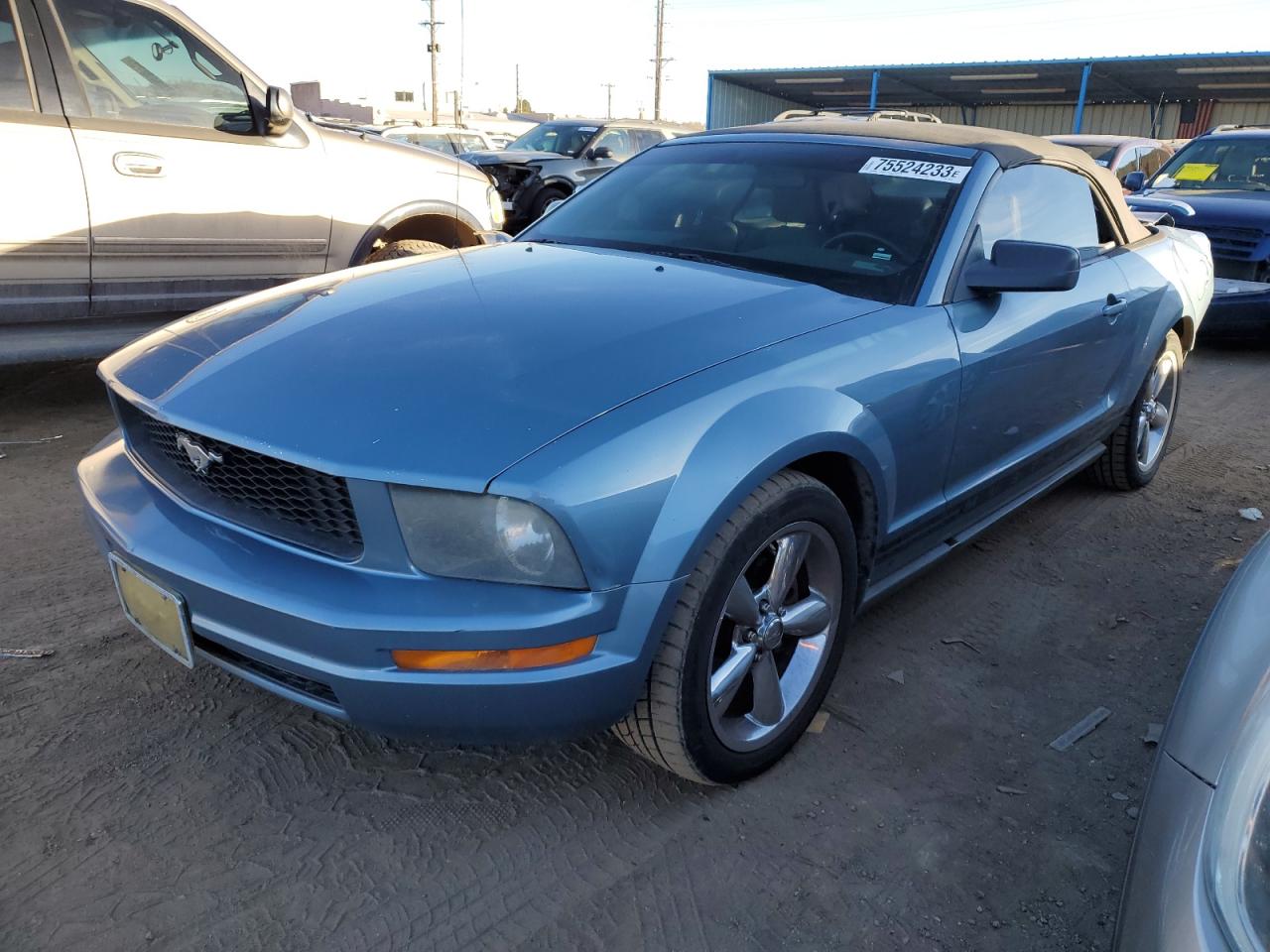 Ford Mustang 2005