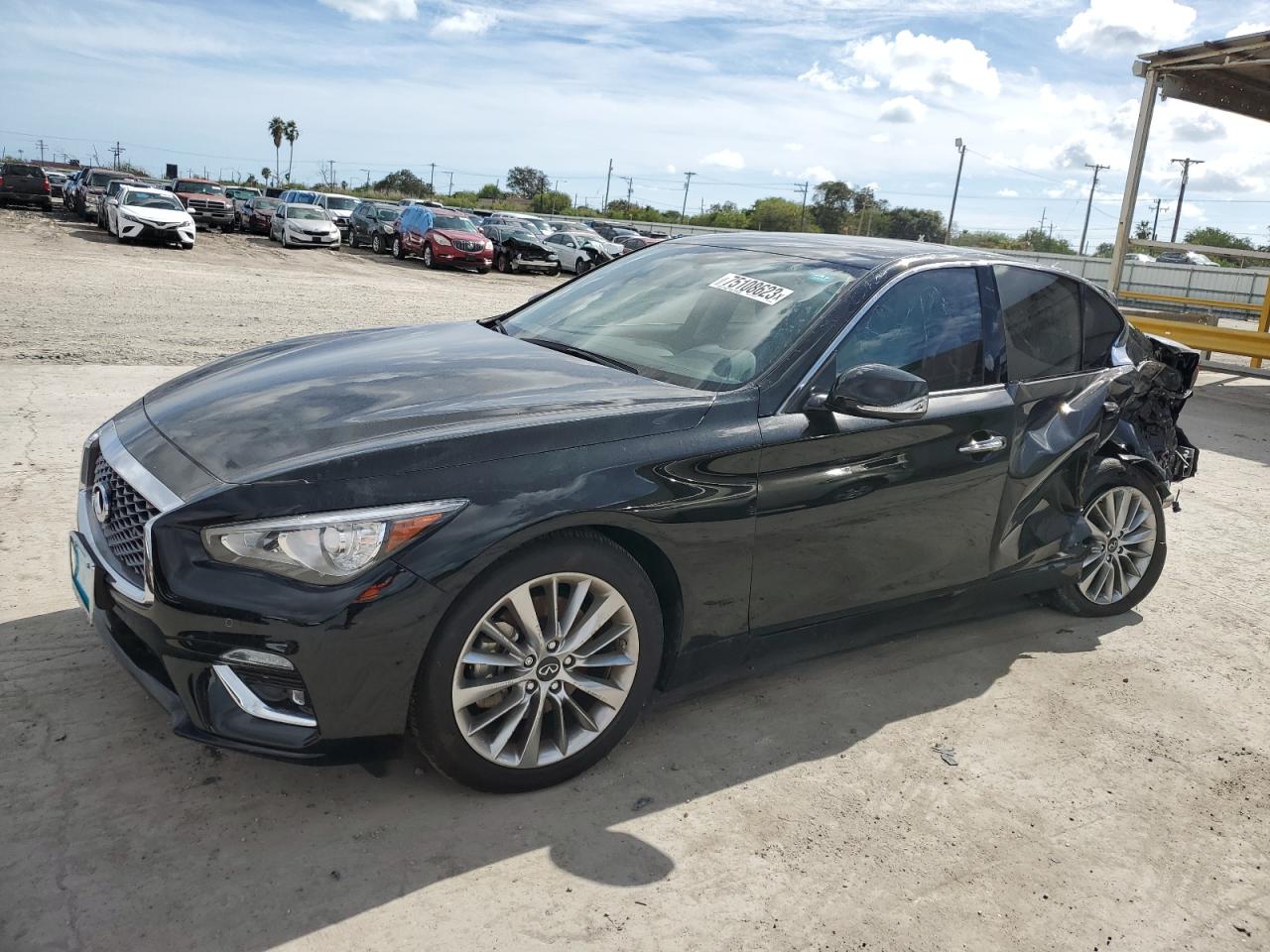 INFINITI Q50 2023