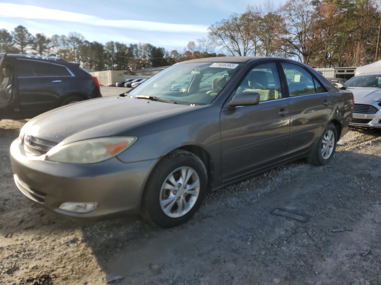 Toyota Camry 2004
