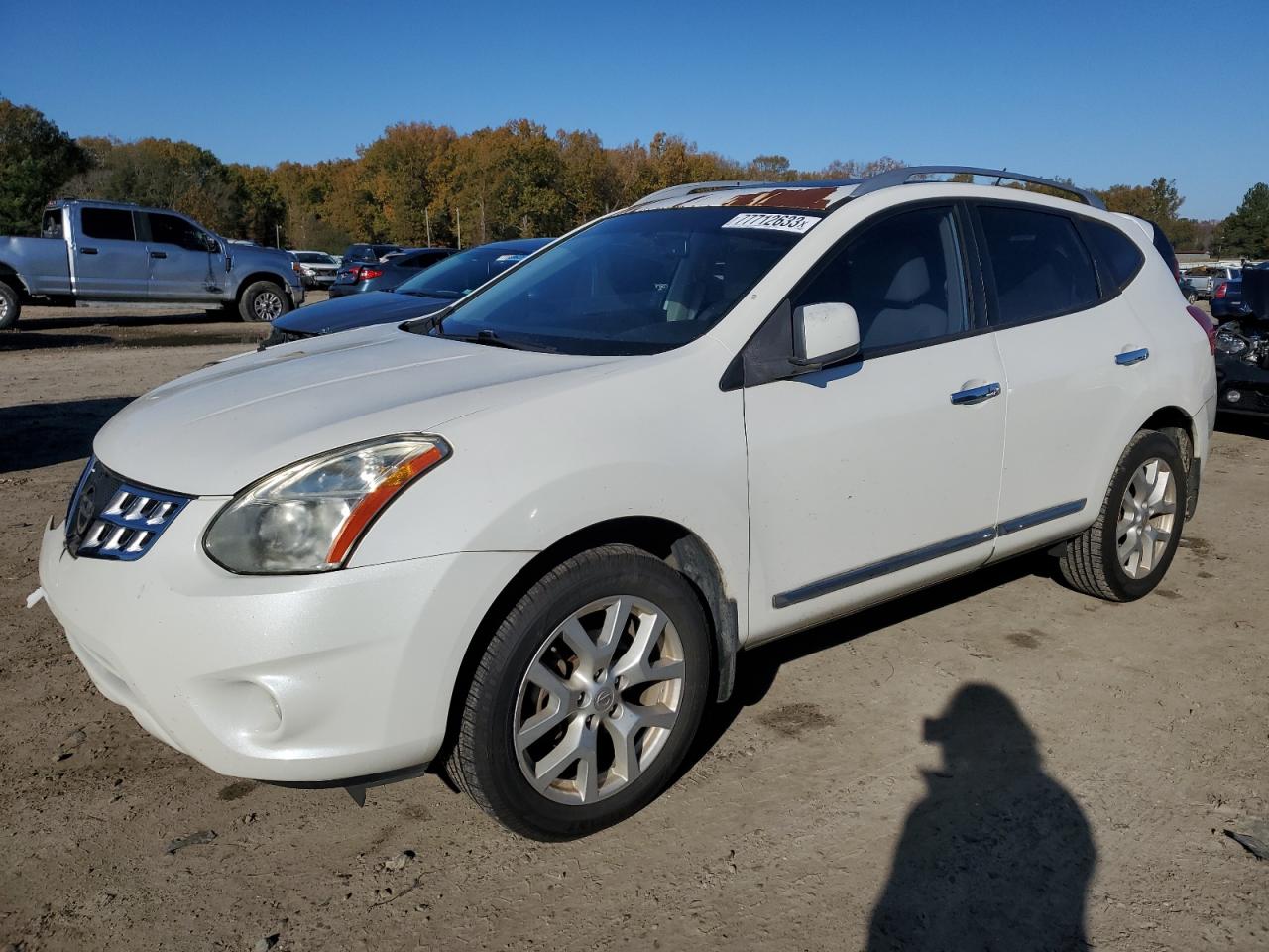 Nissan Rogue sport 2011