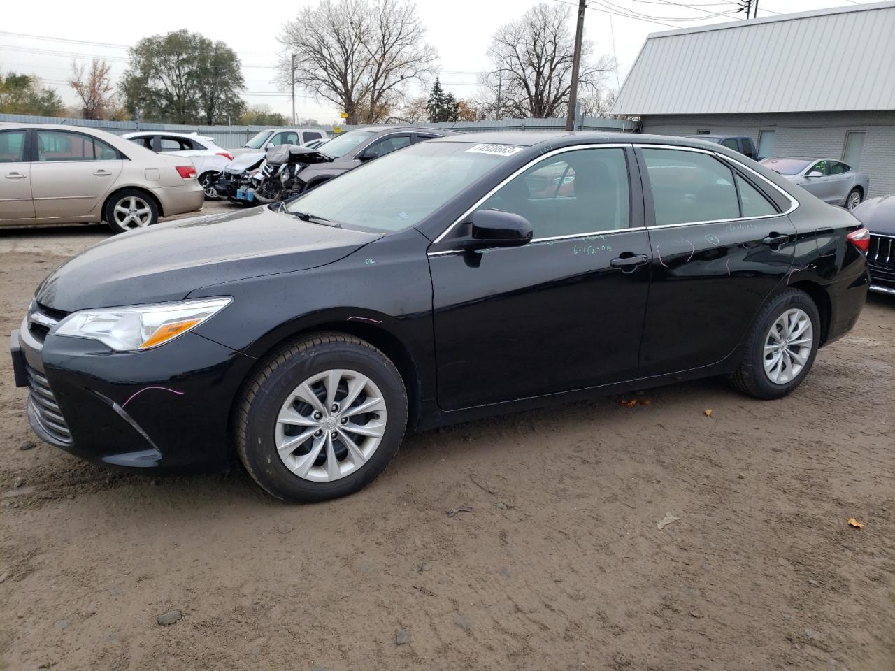 Toyota Camry 2016