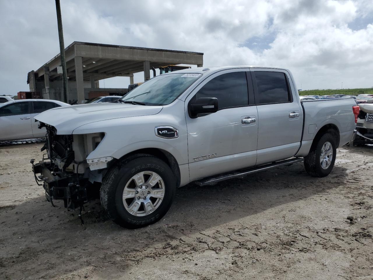 NISSAN TITAN S 2017