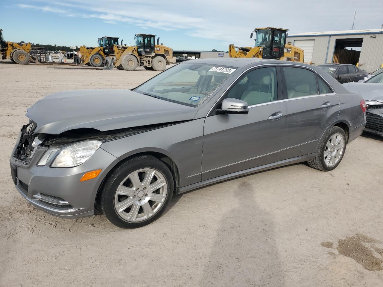 Mercedes-benz E-class 2013