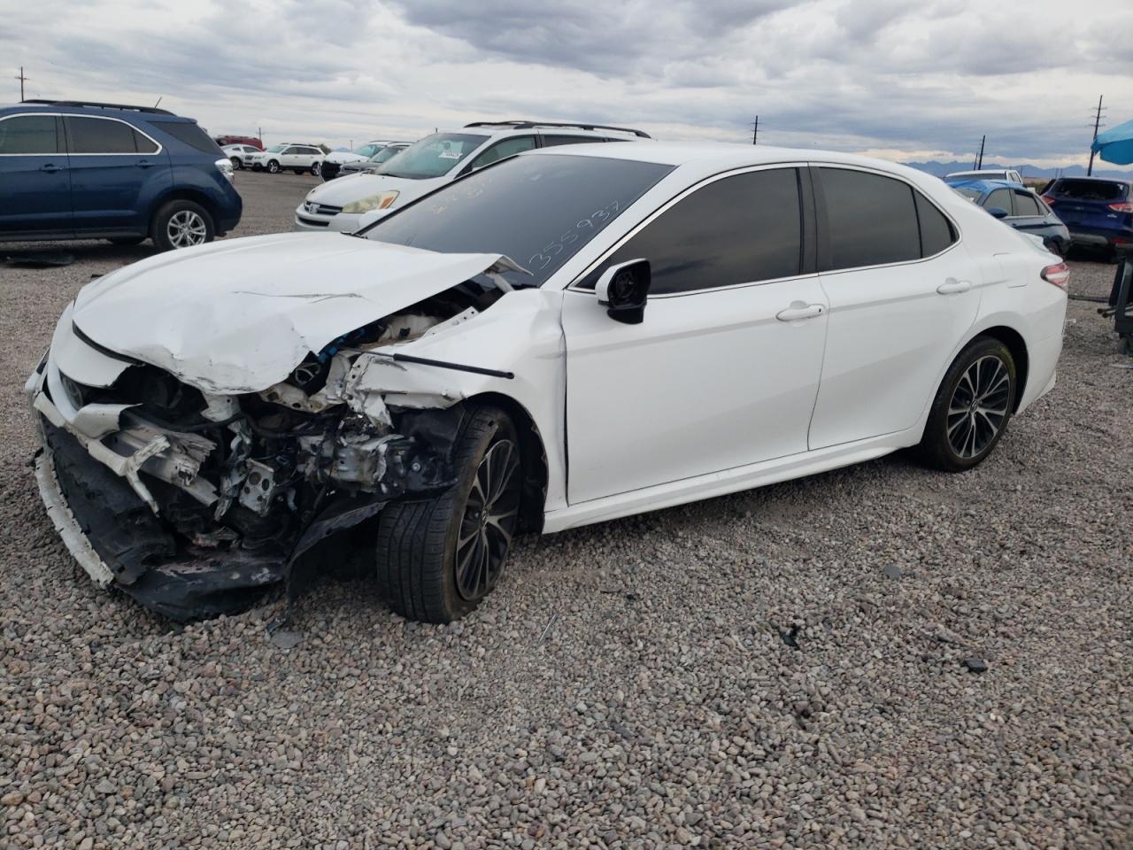 TOYOTA CAMRY SE 2020