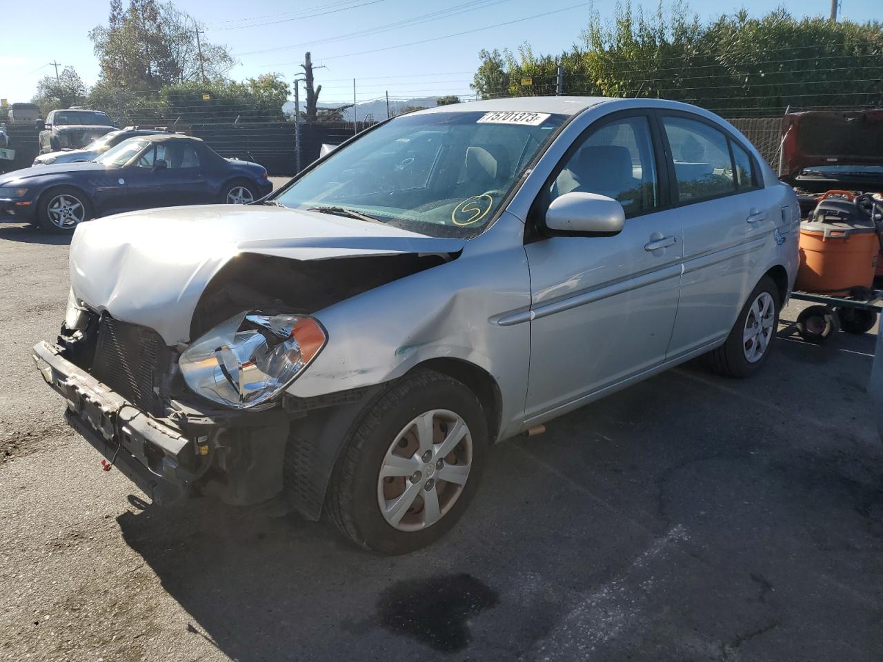 Hyundai Accent 2011
