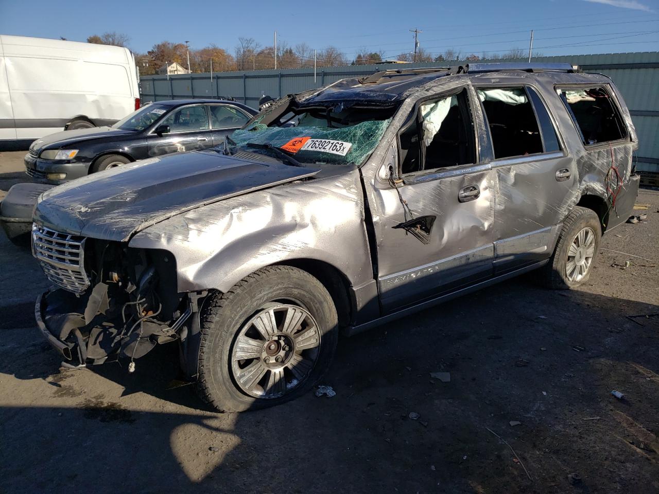 LINCOLN NAVIGATOR 2010