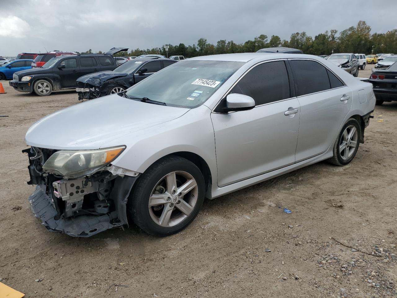 Toyota Camry 2014