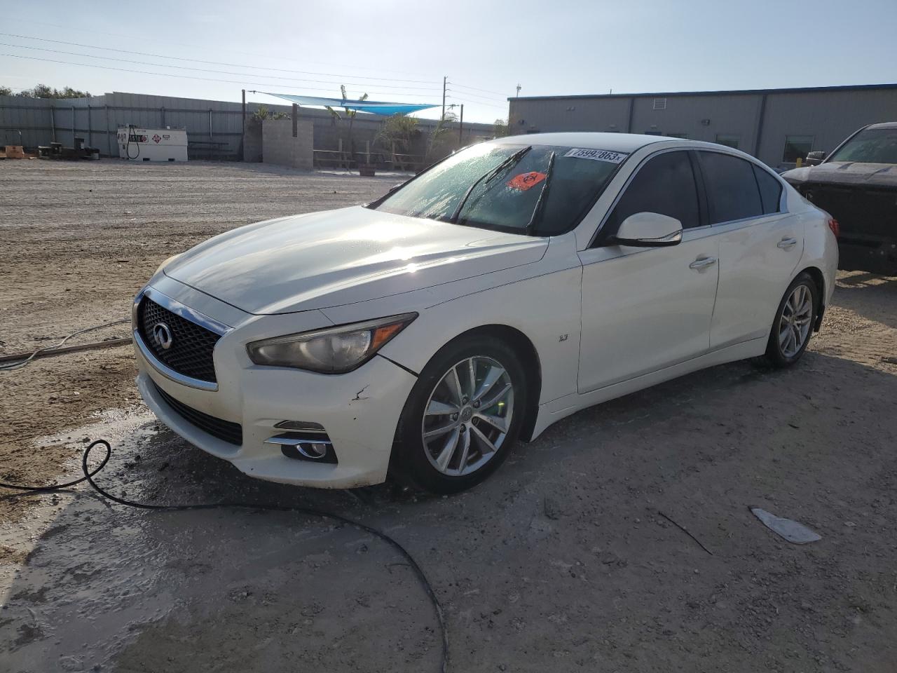 Infiniti Q50 2015