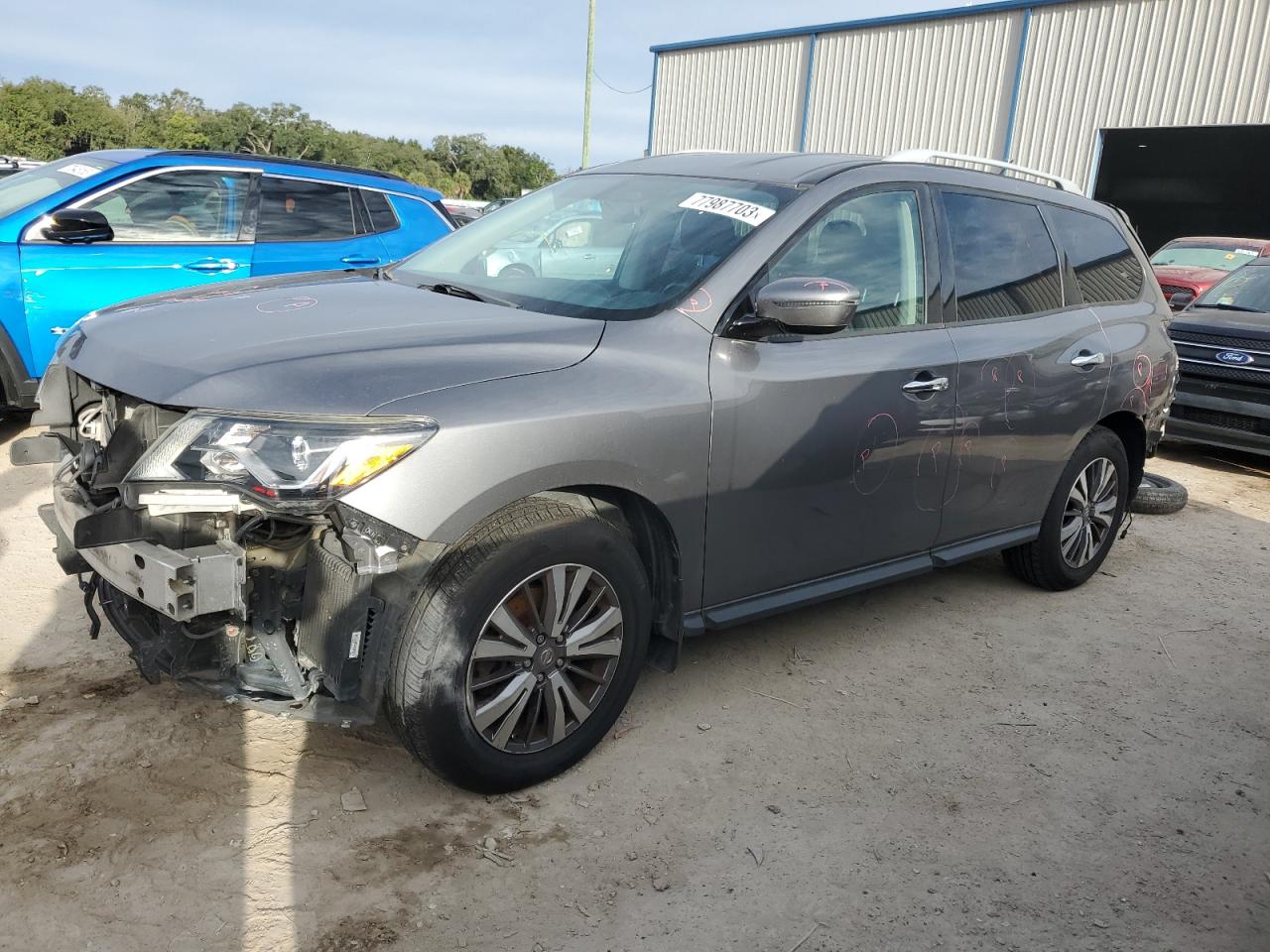 Nissan Pathfinder 2017