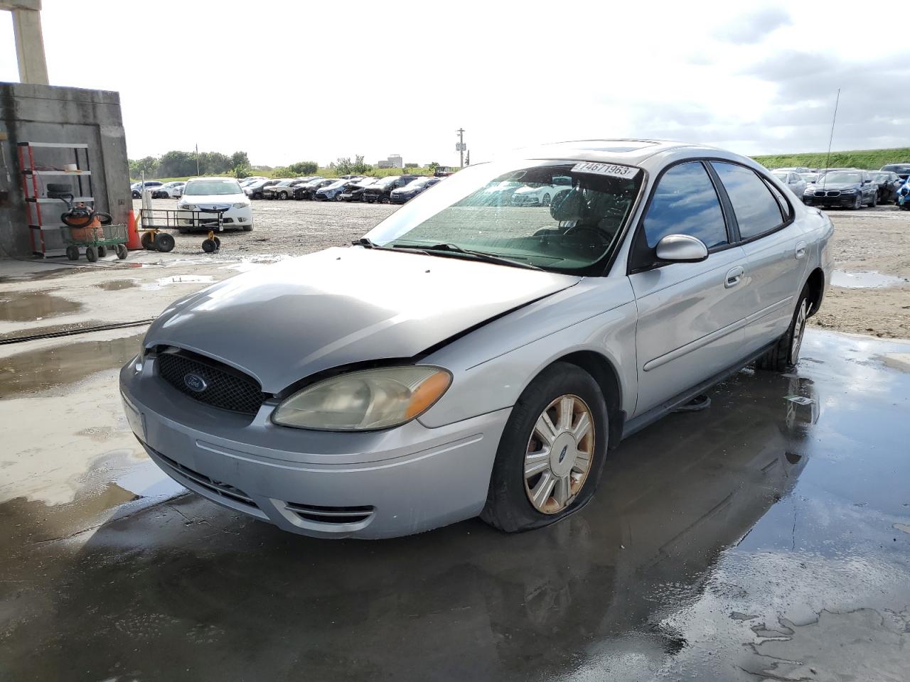 Ford Taurus 2005