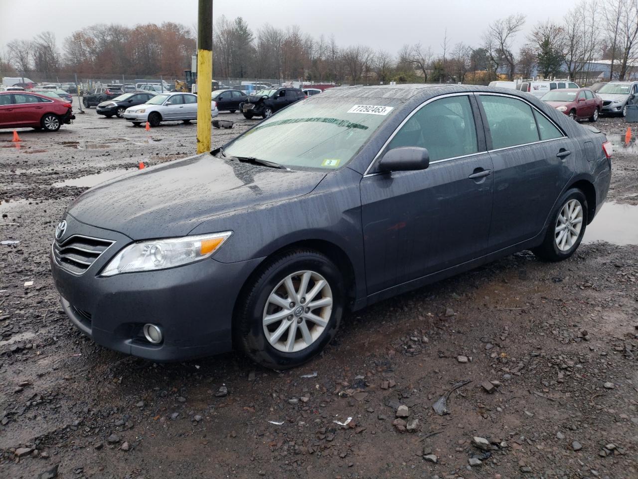 Toyota Camry 2010