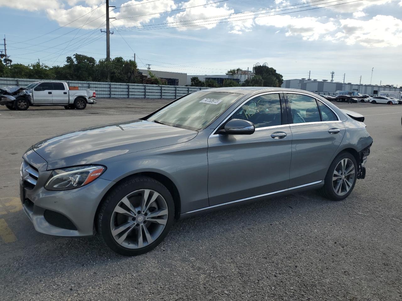 Mercedes-benz C-class 2015