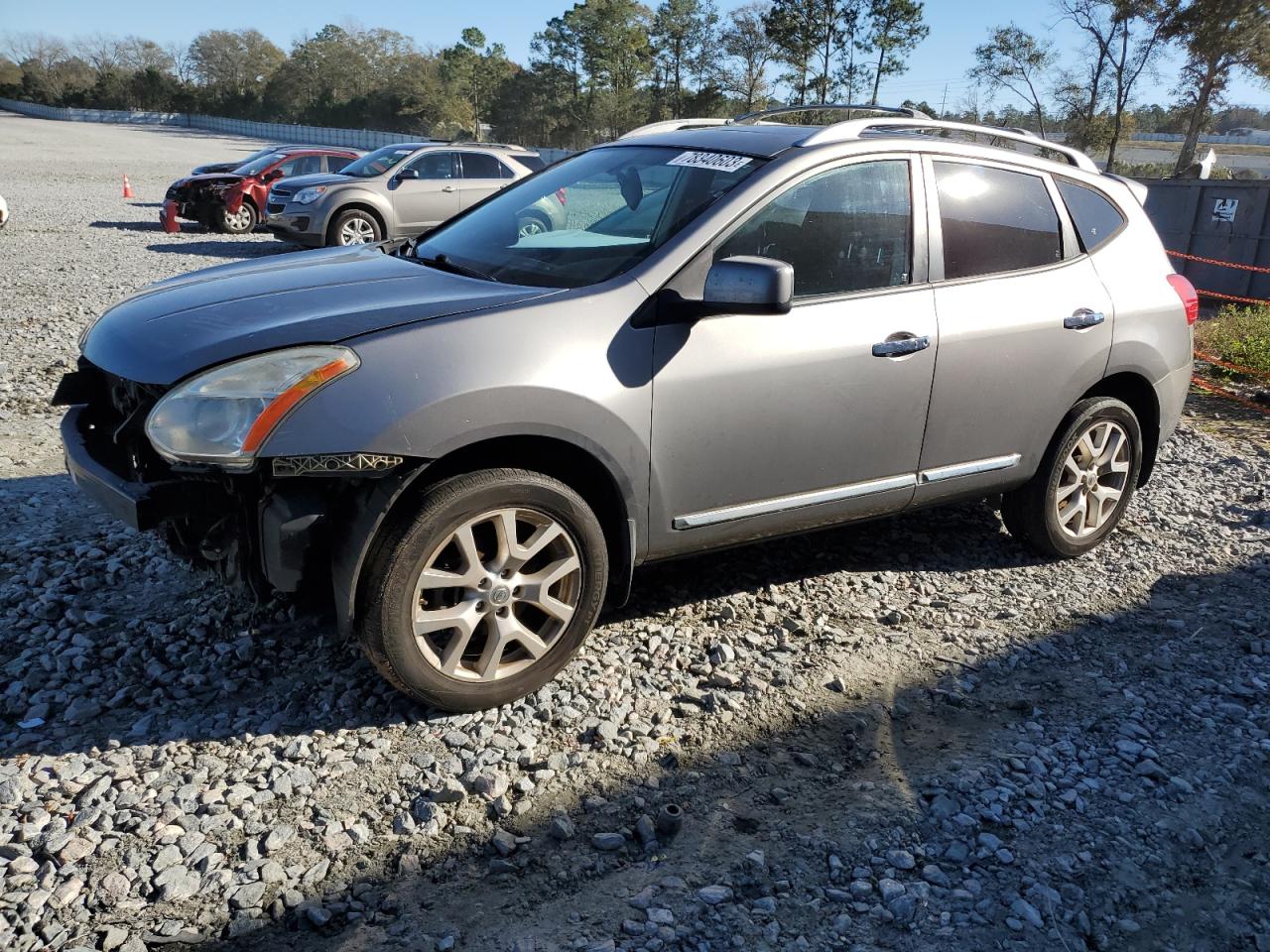 Nissan Rogue sport 2011