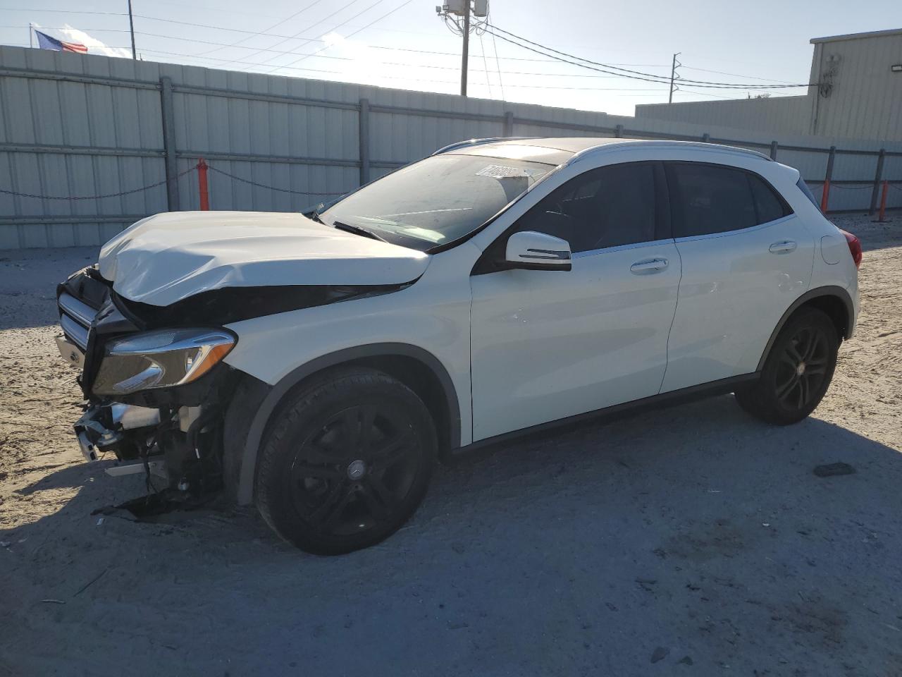 Mercedes-benz Gla-class 2016