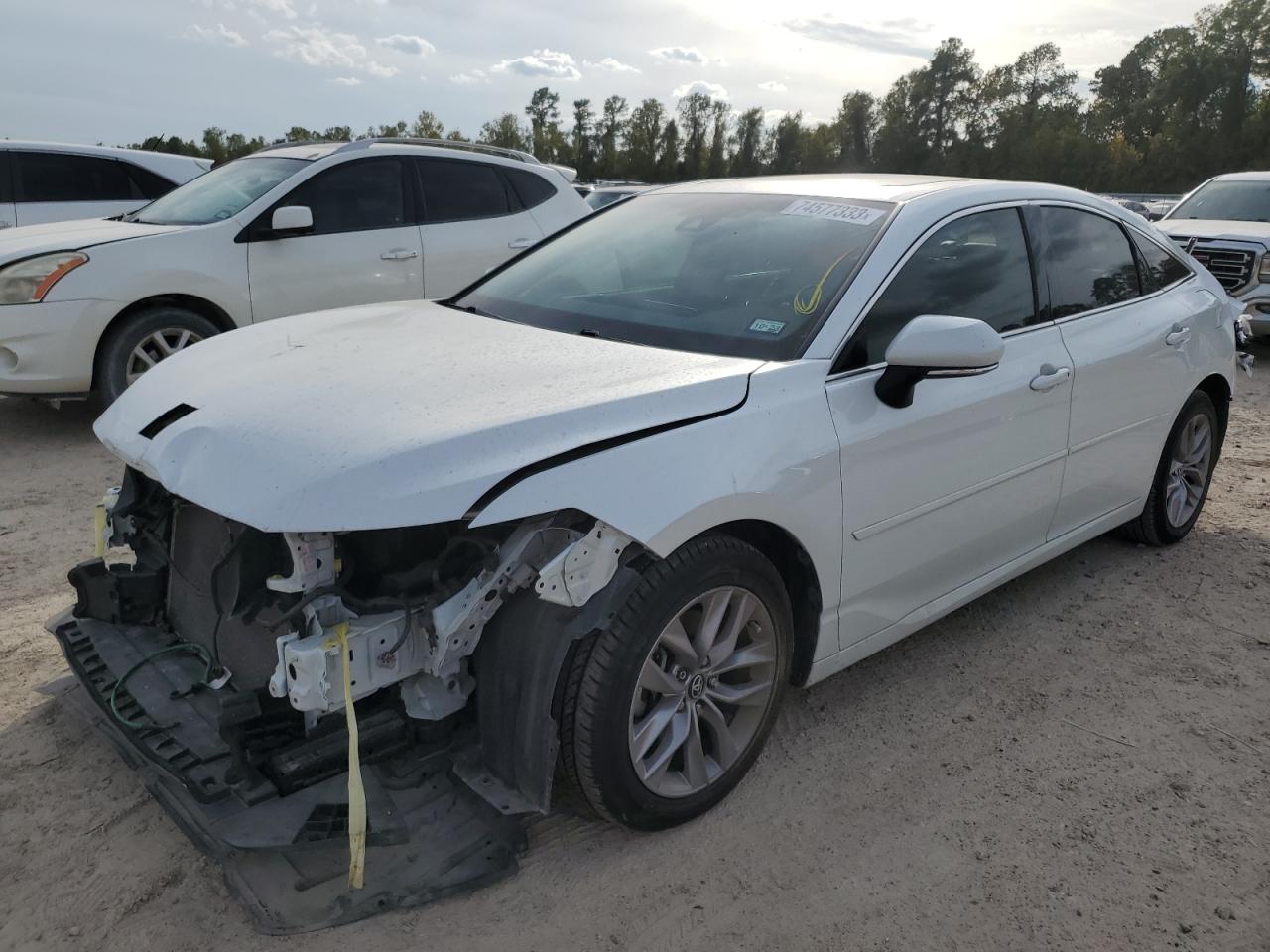 Toyota Avalon 2019