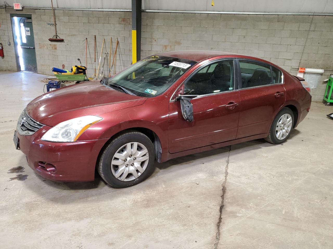 Nissan Altima 2011