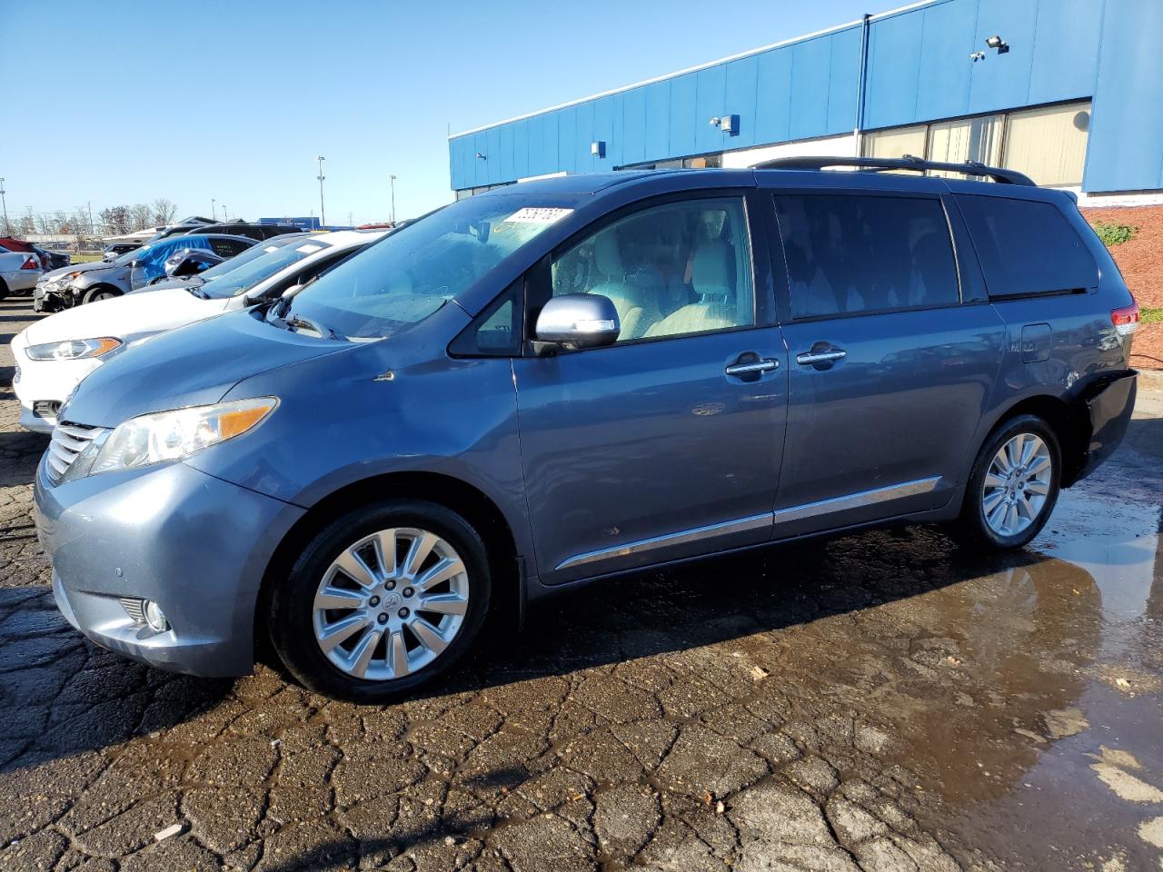 Toyota Sienna 2014