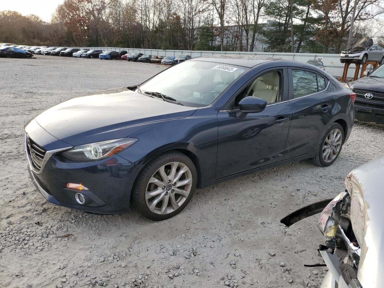 Mazda 3 2015