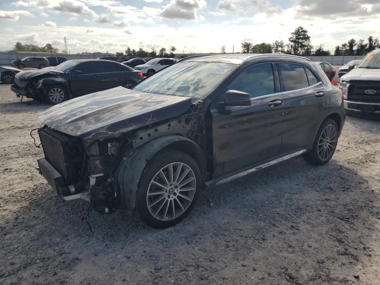Mercedes-benz Gla-class 2018