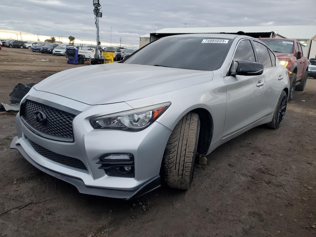 INFINITI Q50 2015