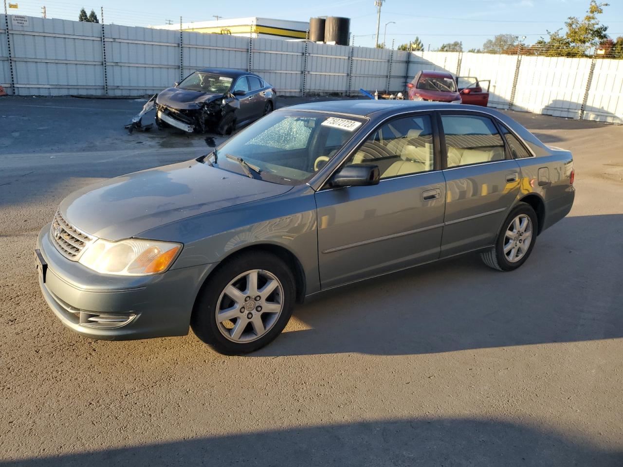 Toyota Avalon 2003