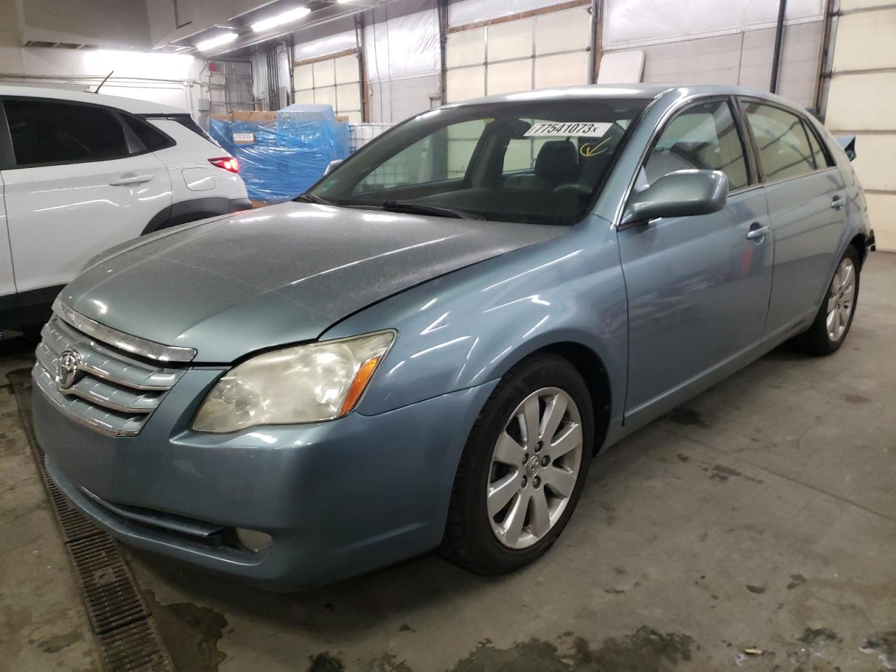 Toyota Avalon 2006