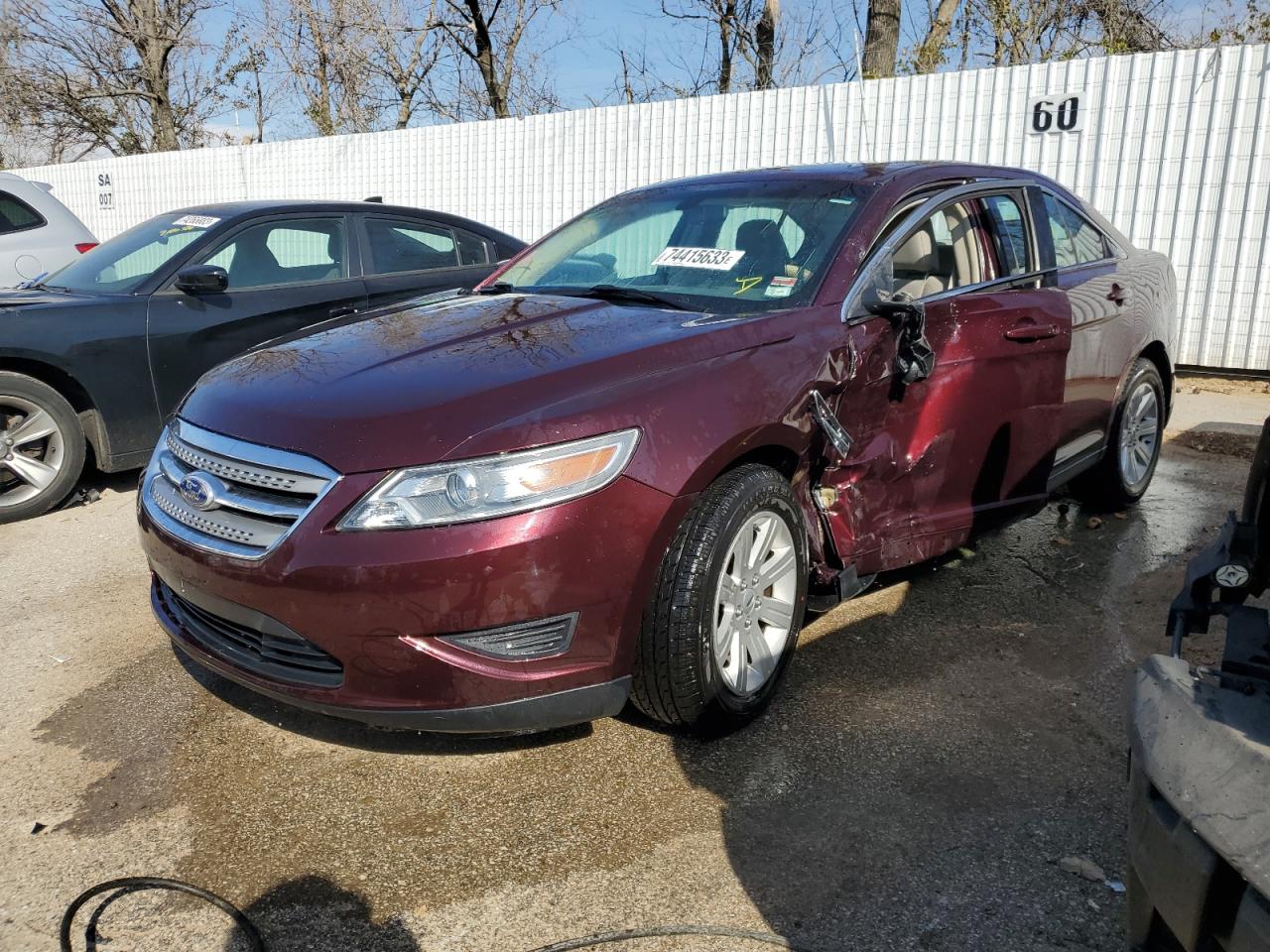 Ford Taurus 2011